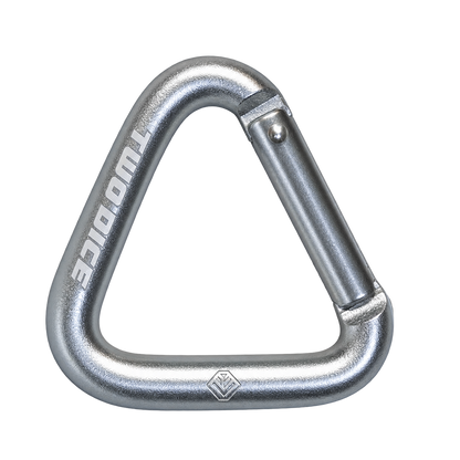 TRIANGLE CARABINER
