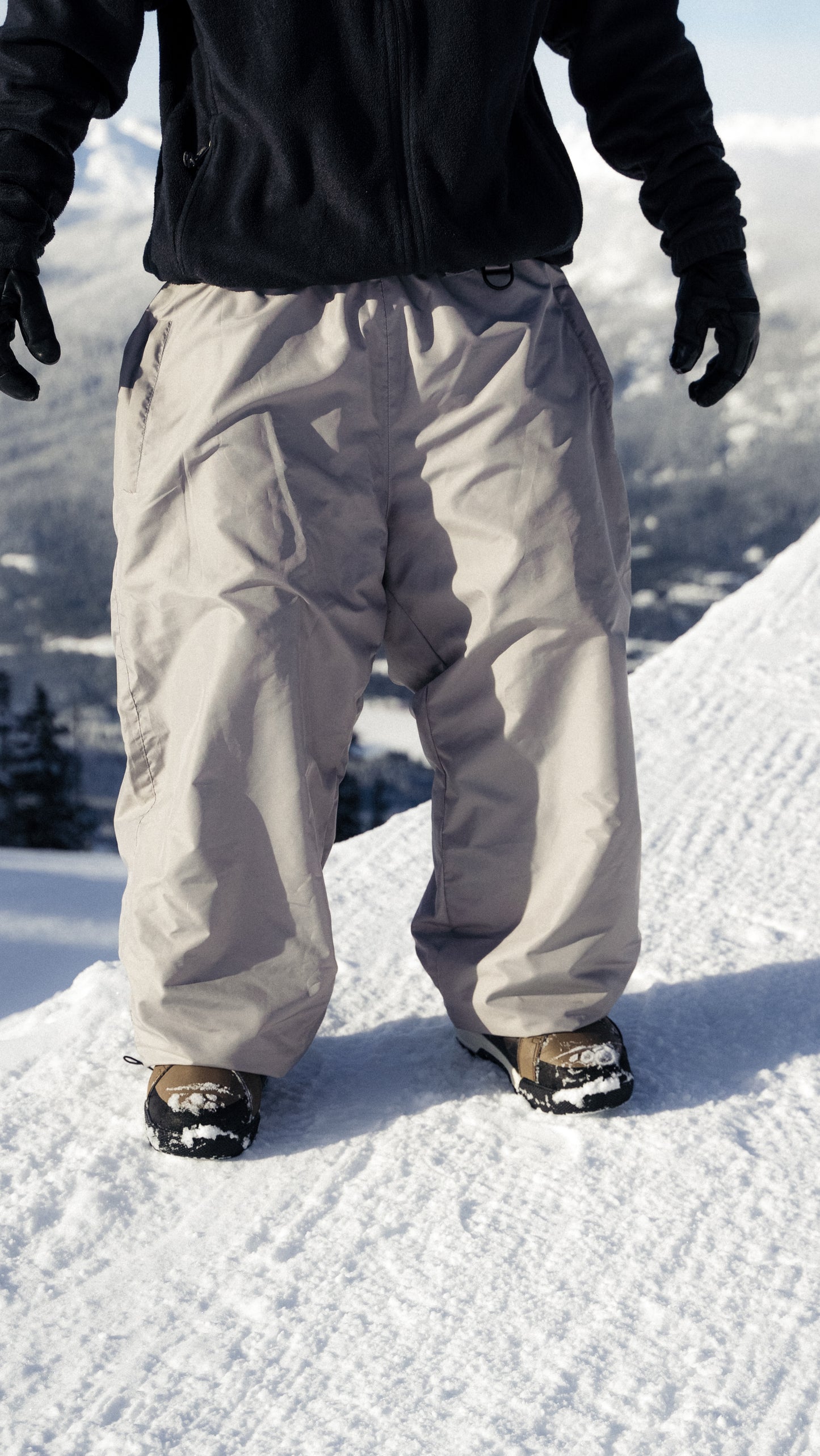 PARACHUTE SNOW PANTS