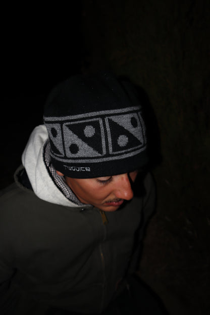 YIN YANG BEANIE - BLACK & CHARCOAL